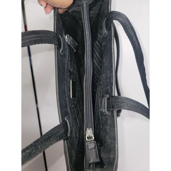 Prada Nylon Tote Medium - Picture 4 of 8